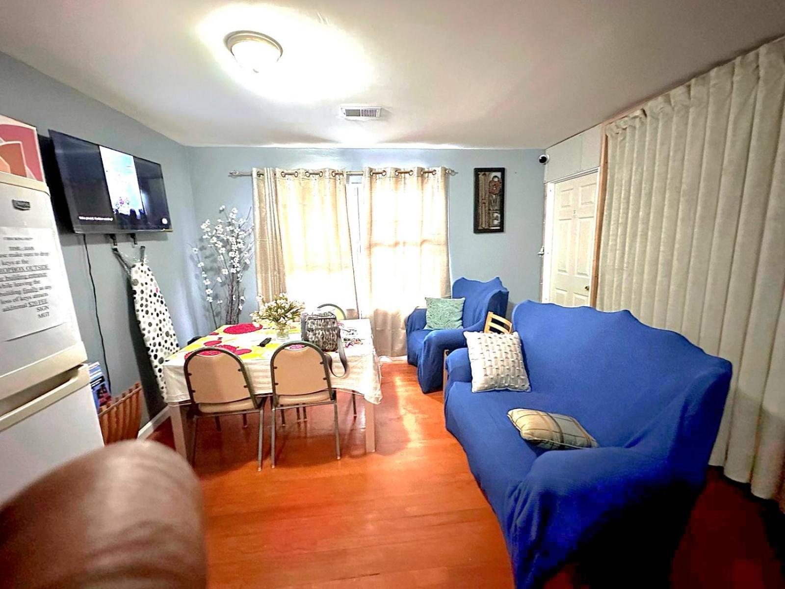 Divine Villa And Resorts 67 Sherman 5Mins To Ewr Airport And 4Mins To Penn Station Newark, 20Mins To New York Exterior photo