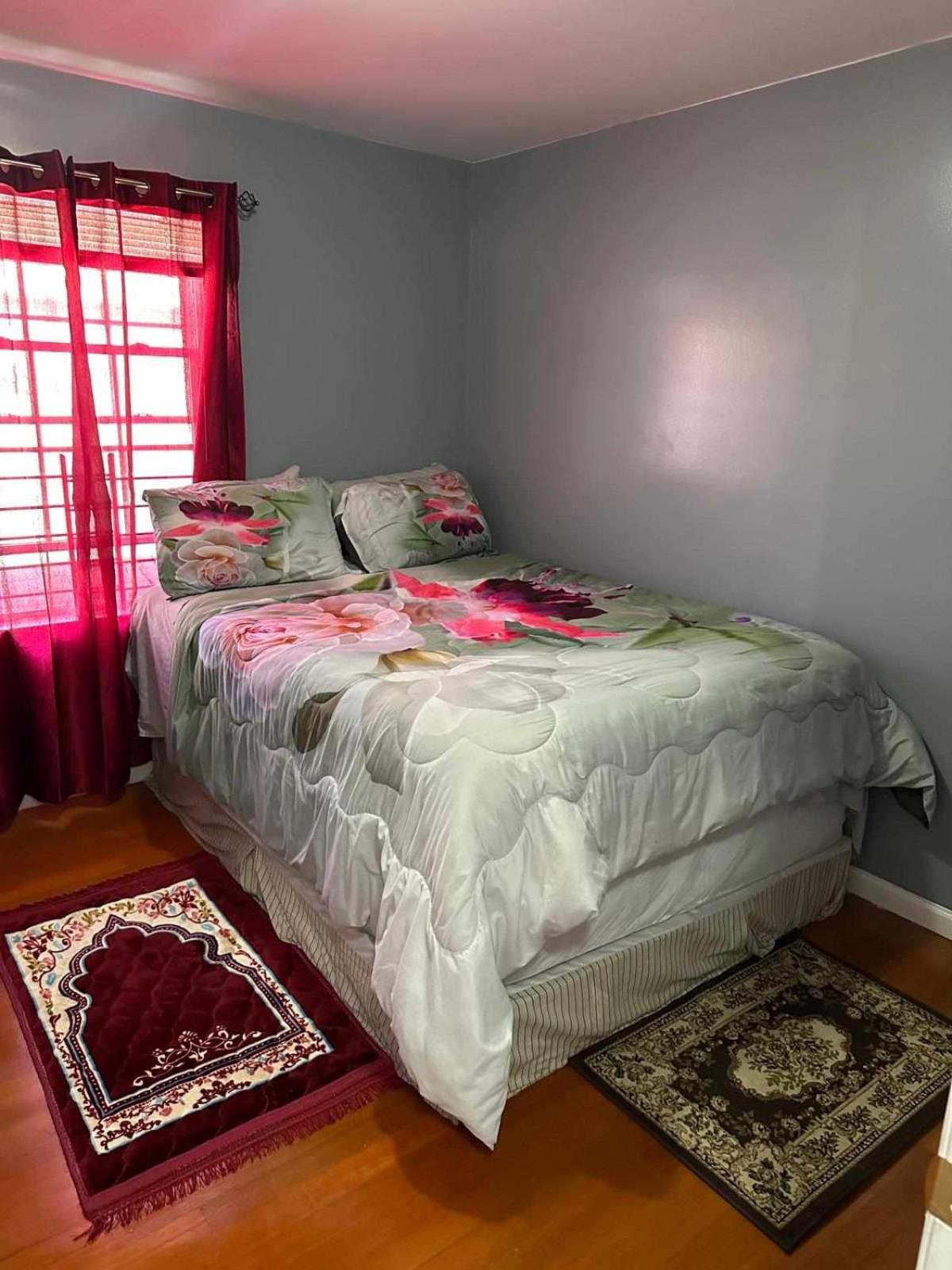 Divine Villa And Resorts 67 Sherman 5Mins To Ewr Airport And 4Mins To Penn Station Newark, 20Mins To New York Exterior photo
