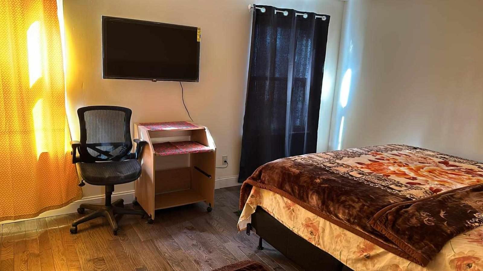Divine Villa And Resorts 67 Sherman 5Mins To Ewr Airport And 4Mins To Penn Station Newark, 20Mins To New York Exterior photo