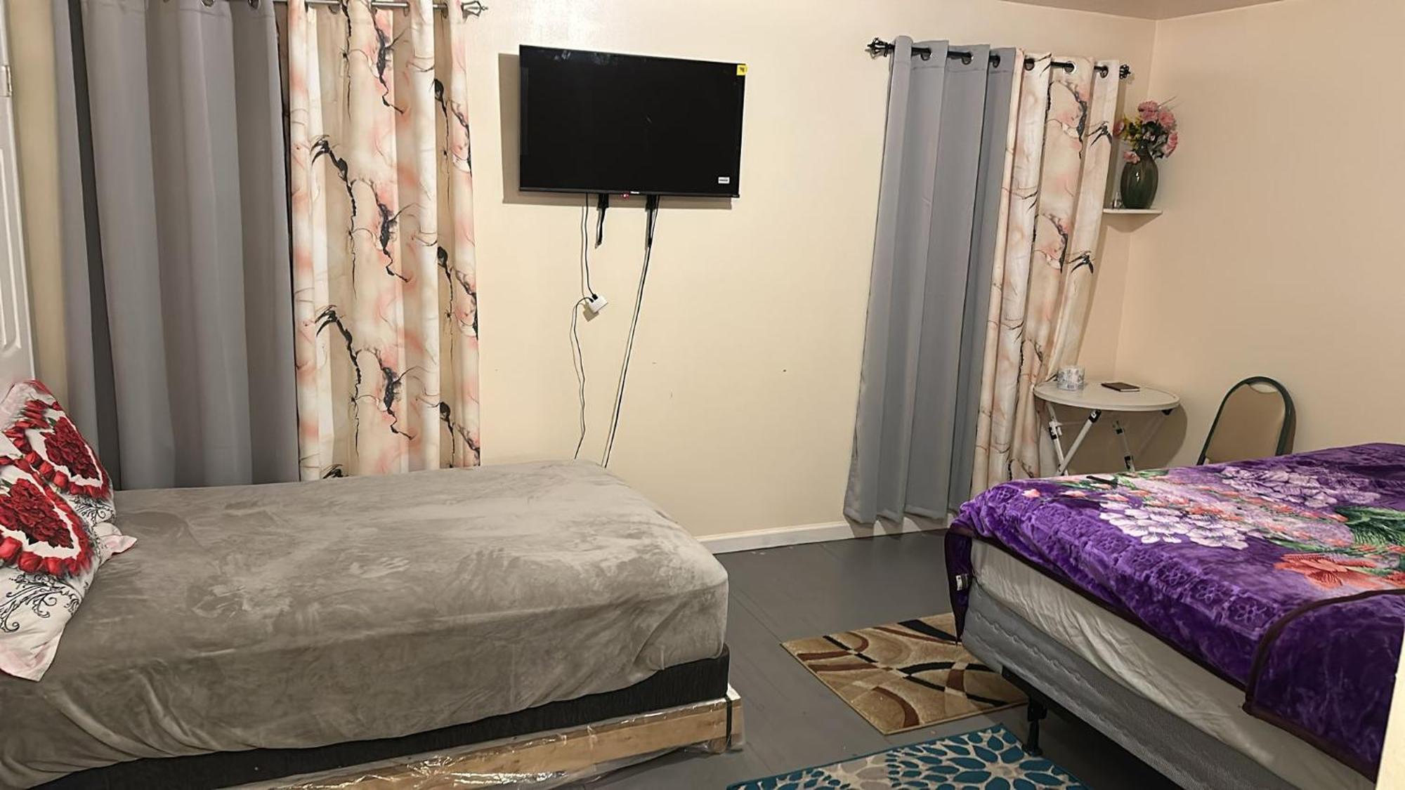 Divine Villa And Resorts 67 Sherman 5Mins To Ewr Airport And 4Mins To Penn Station Newark, 20Mins To New York Exterior photo